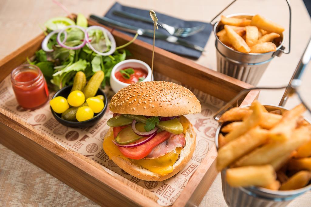 Hotel Martin'S Red Tubize Zewnętrze zdjęcie